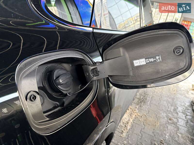 Внедорожник / Кроссовер Porsche Cayenne 2024 в Киеве фото 3 Внедорожник / Кроссовер Porsche Cayenne 2024 в Киеве