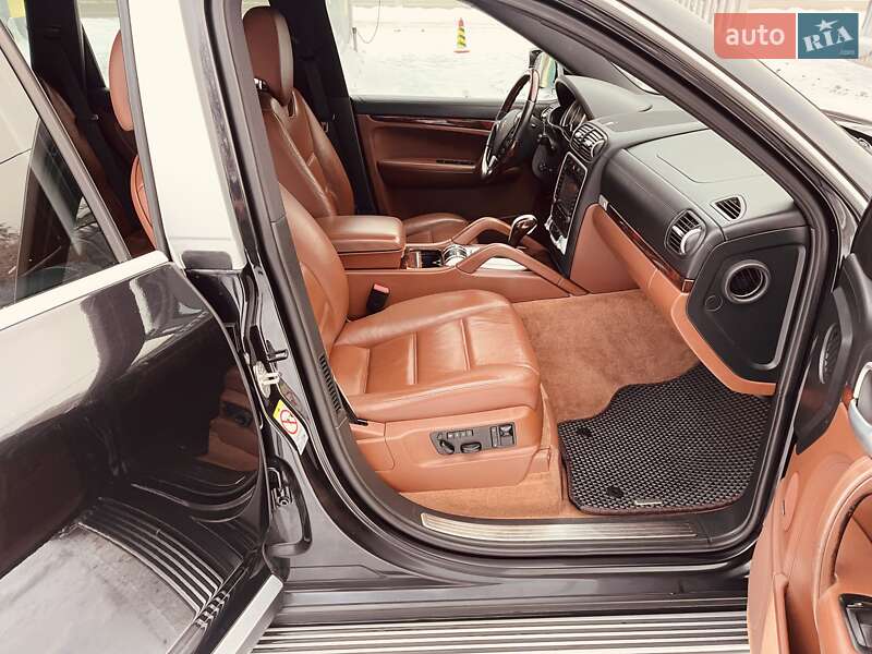 Внедорожник / Кроссовер Porsche Cayenne 2008 в Киеве