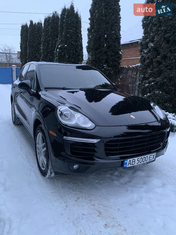 Внедорожник / Кроссовер Porsche Cayenne 2016 в Виннице