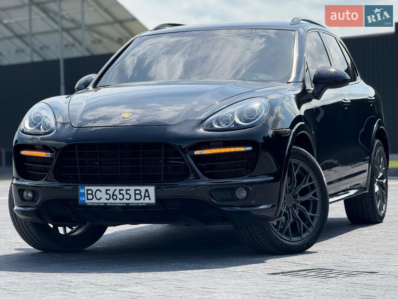 2013 Porsche Cayenne - мініатюра 27