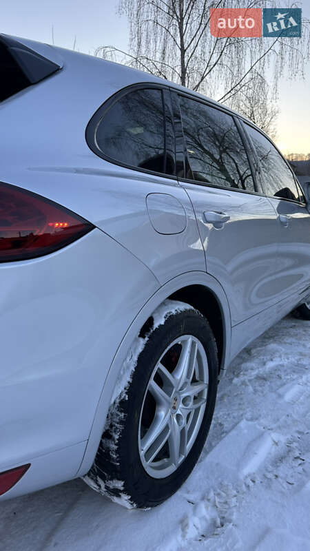 Внедорожник / Кроссовер Porsche Cayenne 2012 в Чорткове фото 5 Внедорожник / Кроссовер Porsche Cayenne 2012 в Чорткове