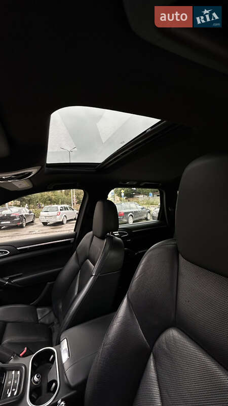 Внедорожник / Кроссовер Porsche Cayenne 2012 в Чорткове фото 27 Внедорожник / Кроссовер Porsche Cayenne 2012 в Чорткове