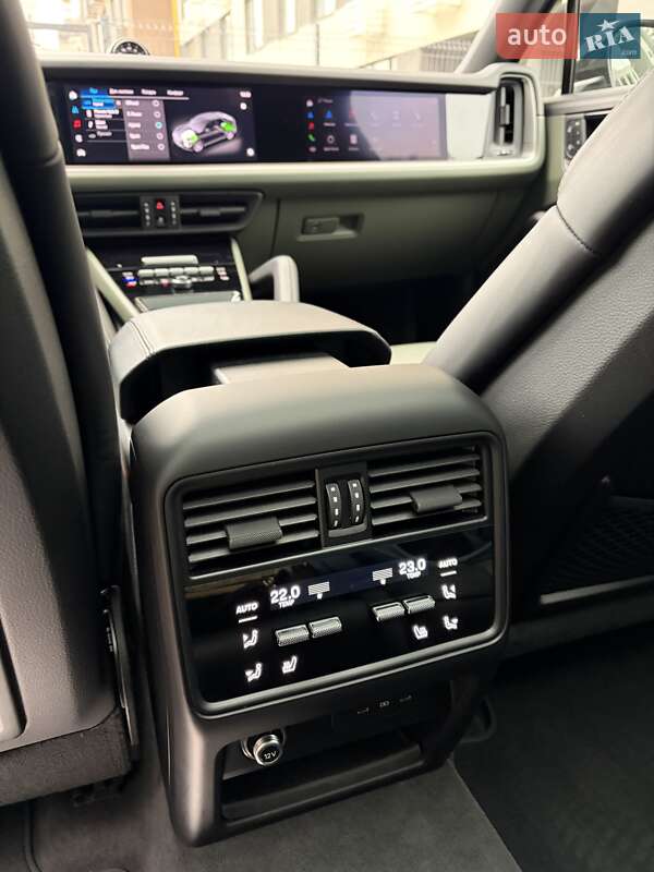 Внедорожник / Кроссовер Porsche Cayenne 2024 в Киеве фото 9 Внедорожник / Кроссовер Porsche Cayenne 2024 в Киеве