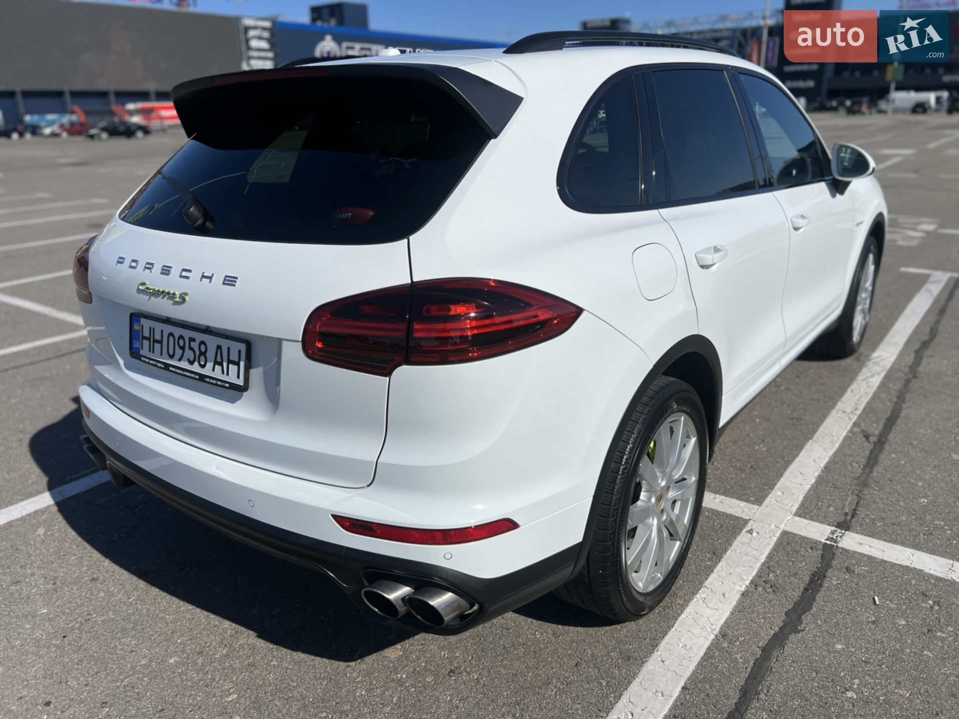 2015 Porsche Cayenne - мініатюра 10