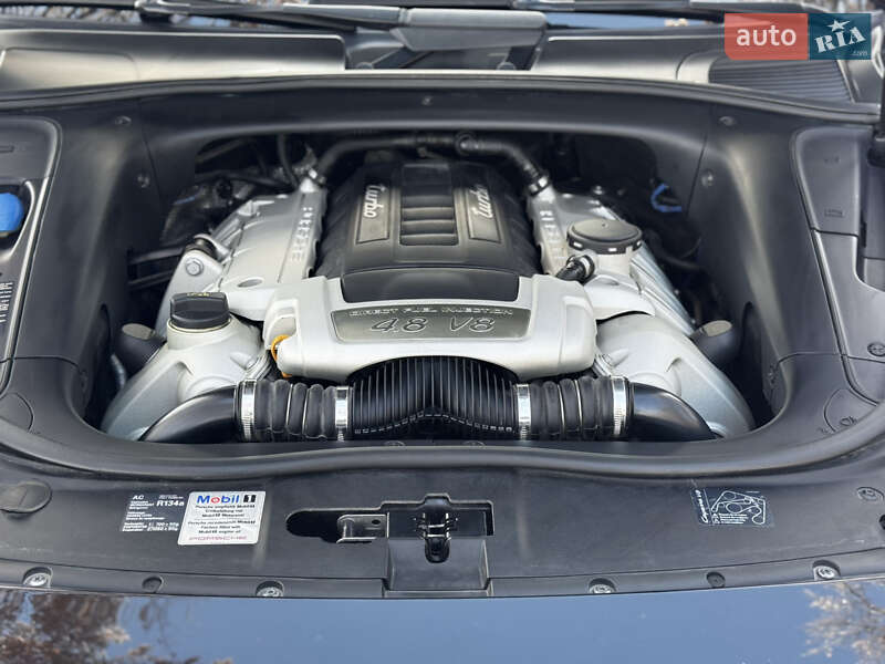 Внедорожник / Кроссовер Porsche Cayenne 2008 в Киеве