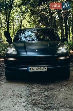 Позашляховик / Кросовер Porsche Cayenne 2018 в Хмельницькому