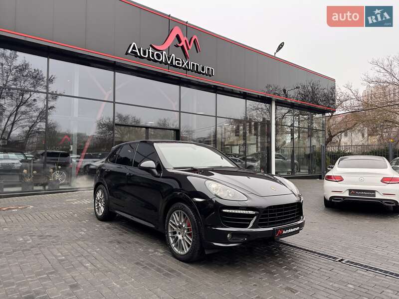 Porsche Cayenne 2012