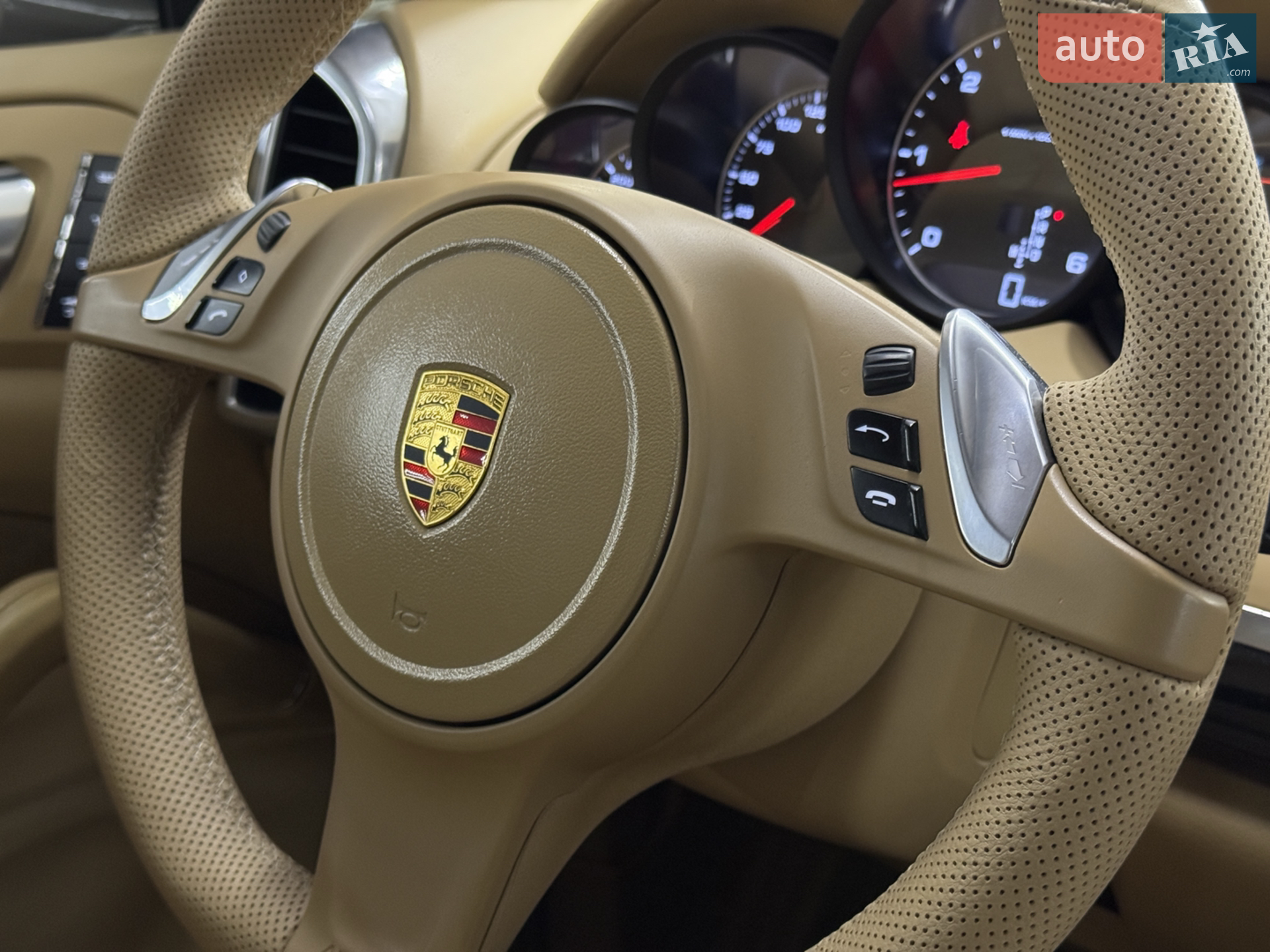 2013 Porsche Cayenne - мініатюра 32