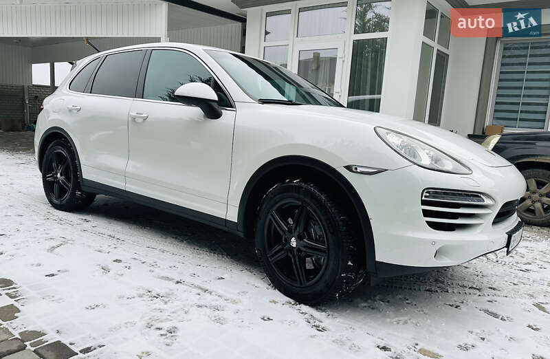 Внедорожник / Кроссовер Porsche Cayenne 2013 в Одессе