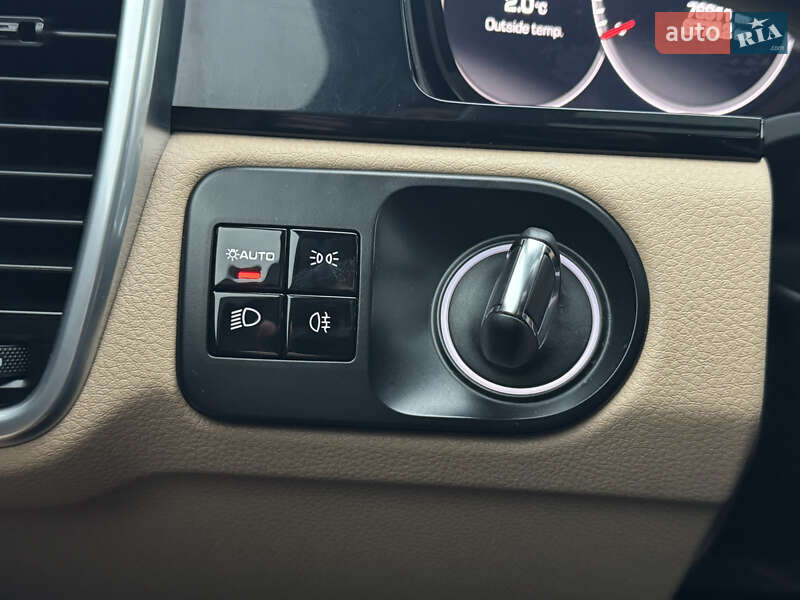 Внедорожник / Кроссовер Porsche Cayenne 2018 в Киеве