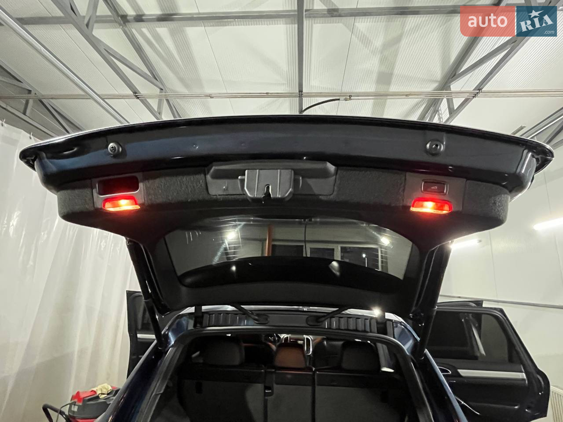 2013 Porsche Cayenne - мініатюра 25