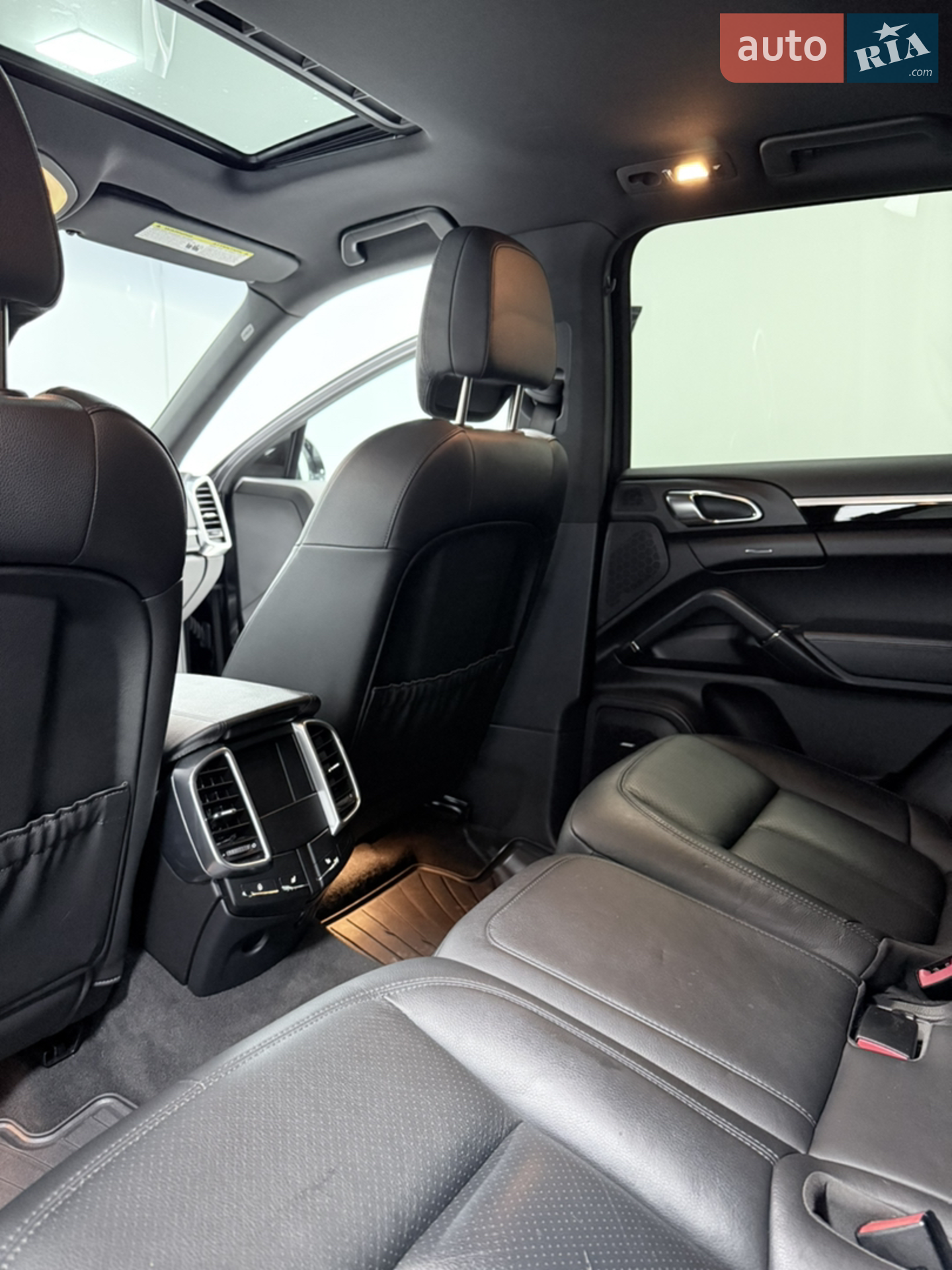 2014 Porsche Cayenne - мініатюра 20