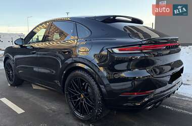 Внедорожник / Кроссовер Porsche Cayenne 2024 в Киеве