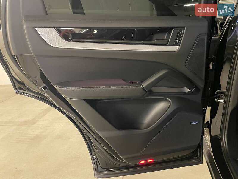 Внедорожник / Кроссовер Porsche Cayenne 2023 в Киеве фото 39 Внедорожник / Кроссовер Porsche Cayenne 2023 в Киеве