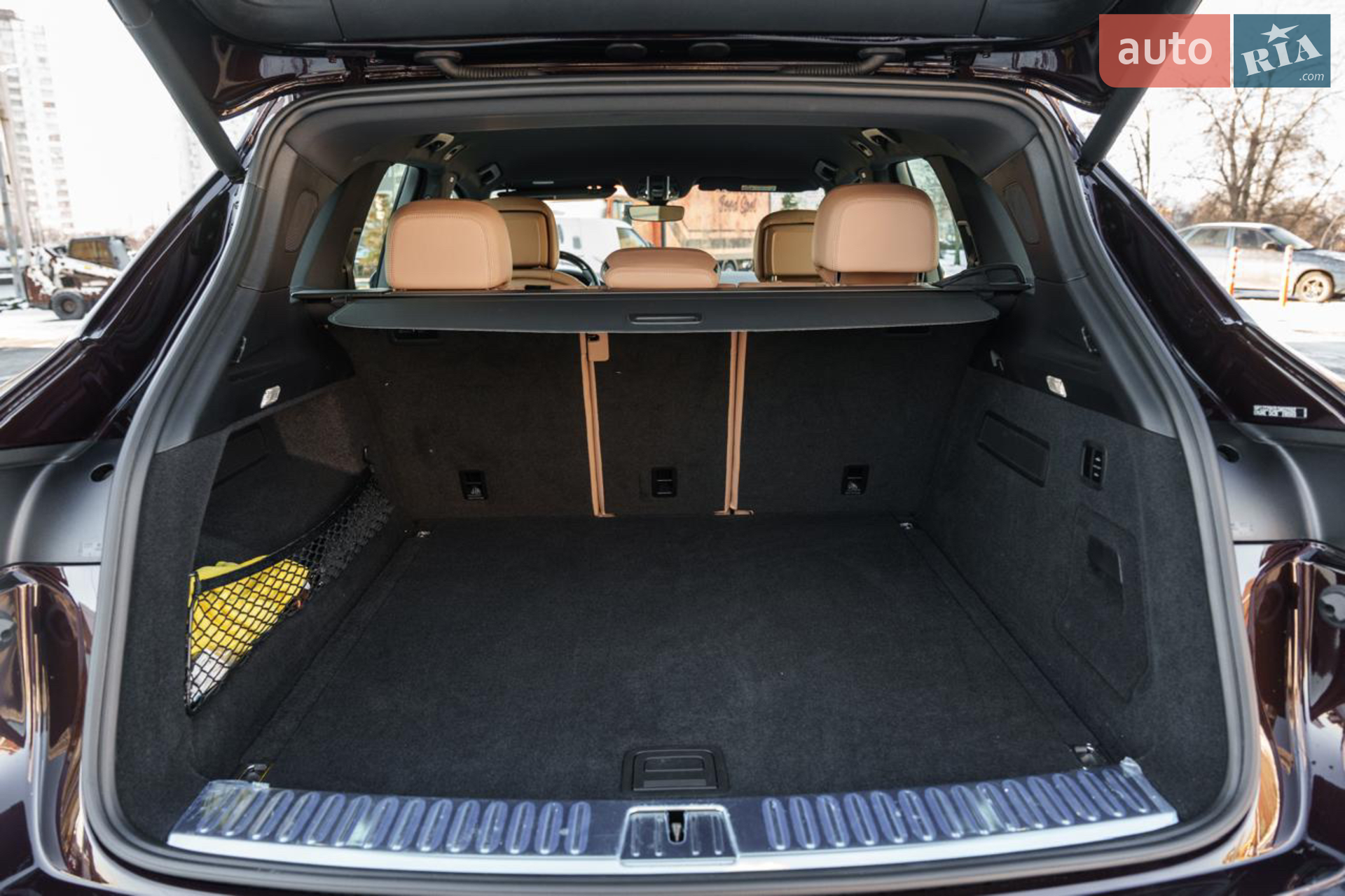 2019 Porsche Cayenne - мініатюра 16