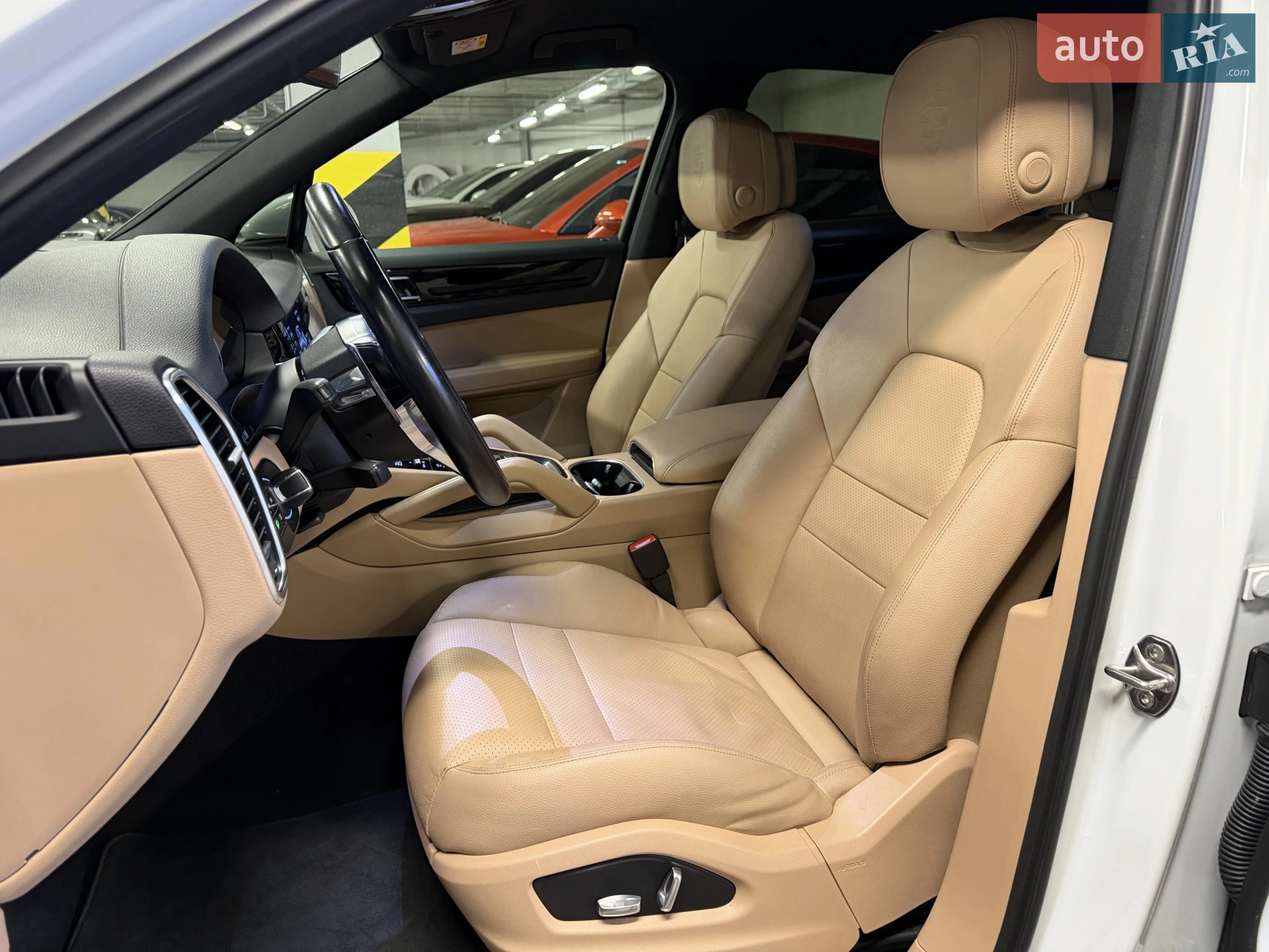 2019 Porsche Cayenne - мініатюра 28