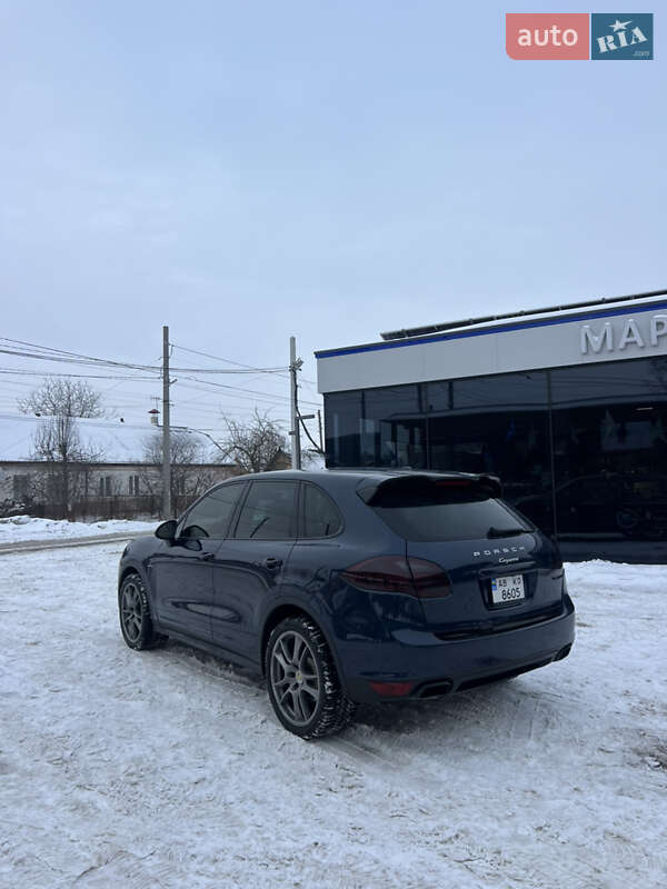 Внедорожник / Кроссовер Porsche Cayenne 2012 в Виннице