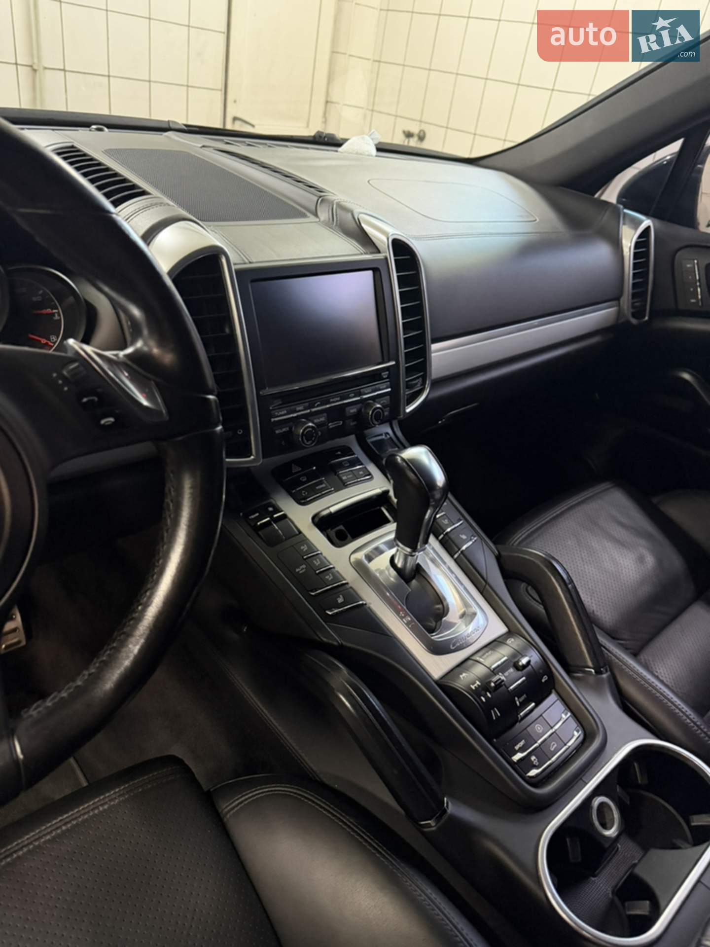 2010 Porsche Cayenne - мініатюра 14