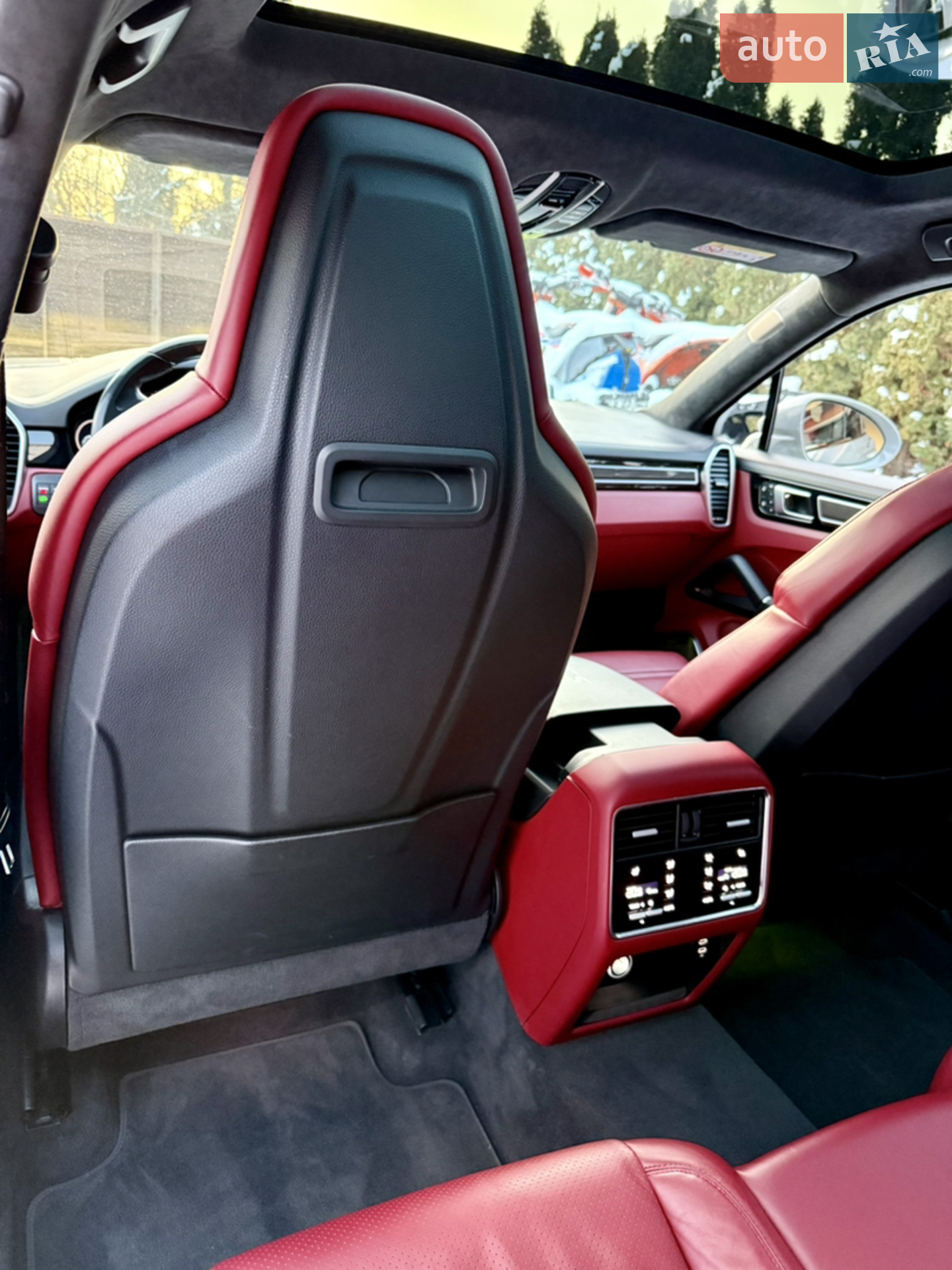 2022 Porsche Cayenne - мініатюра 17