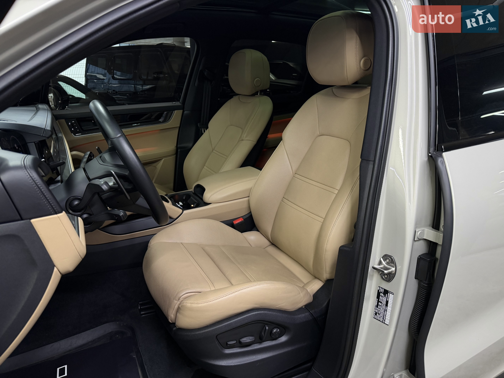 2024 Porsche Cayenne - мініатюра 22