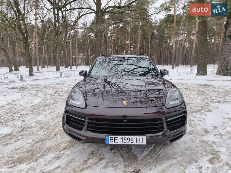 Внедорожник / Кроссовер Porsche Cayenne 2019 в Киеве фото 2 Внедорожник / Кроссовер Porsche Cayenne 2019 в Киеве