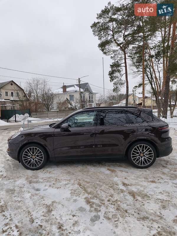 Внедорожник / Кроссовер Porsche Cayenne 2019 в Киеве фото 29 Внедорожник / Кроссовер Porsche Cayenne 2019 в Киеве