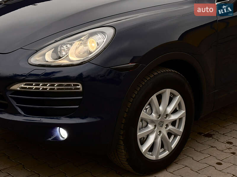 Внедорожник / Кроссовер Porsche Cayenne 2011 в Тернополе фото 13 Внедорожник / Кроссовер Porsche Cayenne 2011 в Тернополе