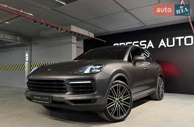 Внедорожник / Кроссовер Porsche Cayenne 2018 в Одессе