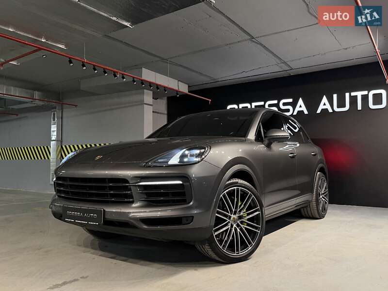 Внедорожник / Кроссовер Porsche Cayenne 2018 в Одессе