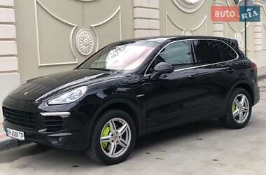Позашляховик / Кросовер Porsche Cayenne 2015 в Одесі