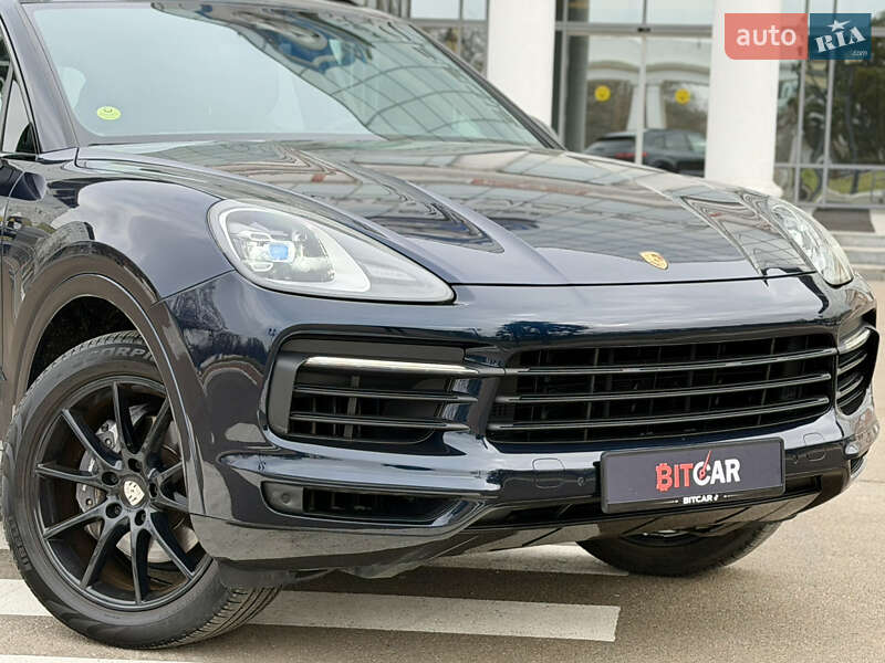 Внедорожник / Кроссовер Porsche Cayenne 2019 в Одессе