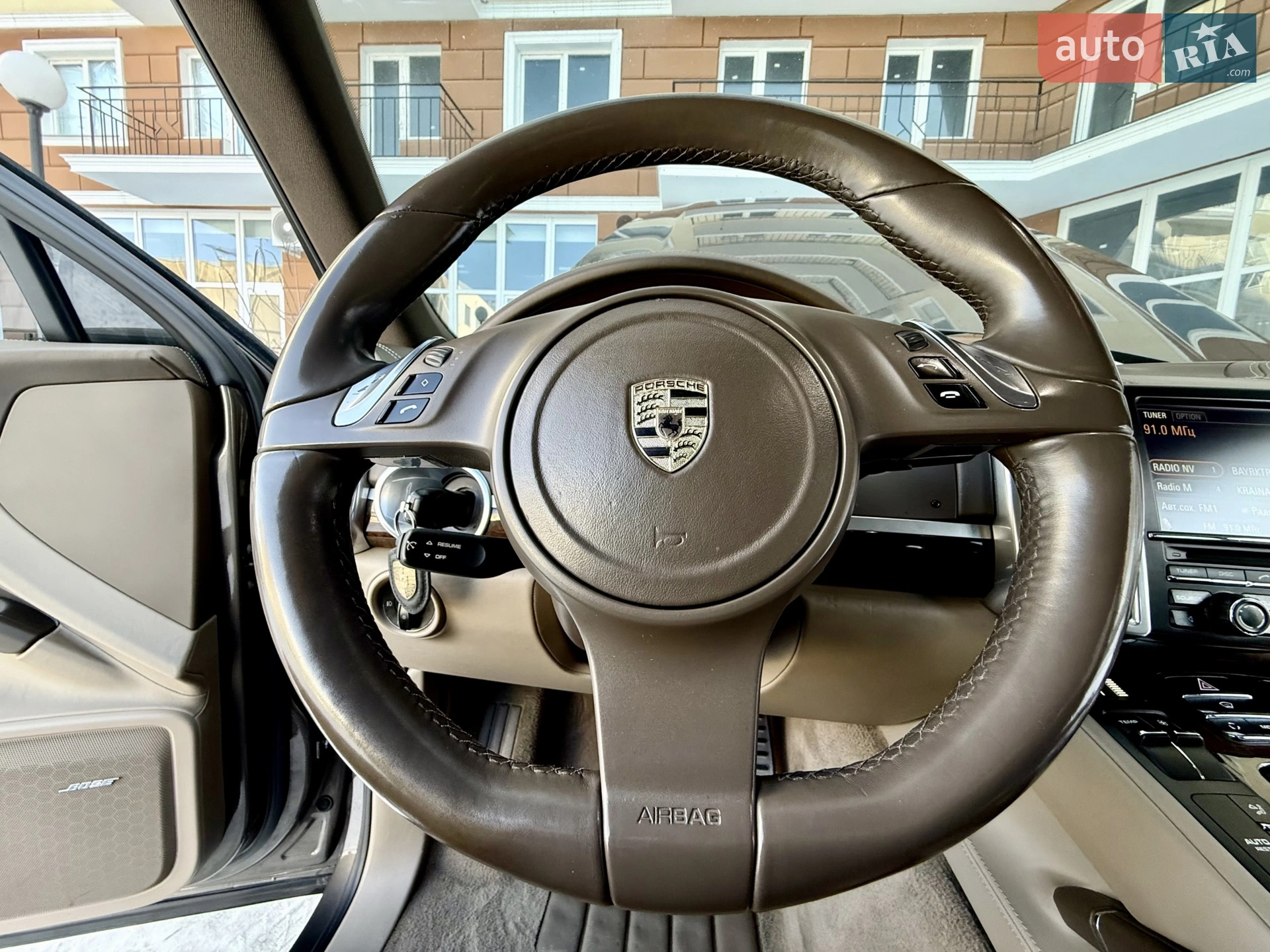 2011 Porsche Cayenne - мініатюра 84