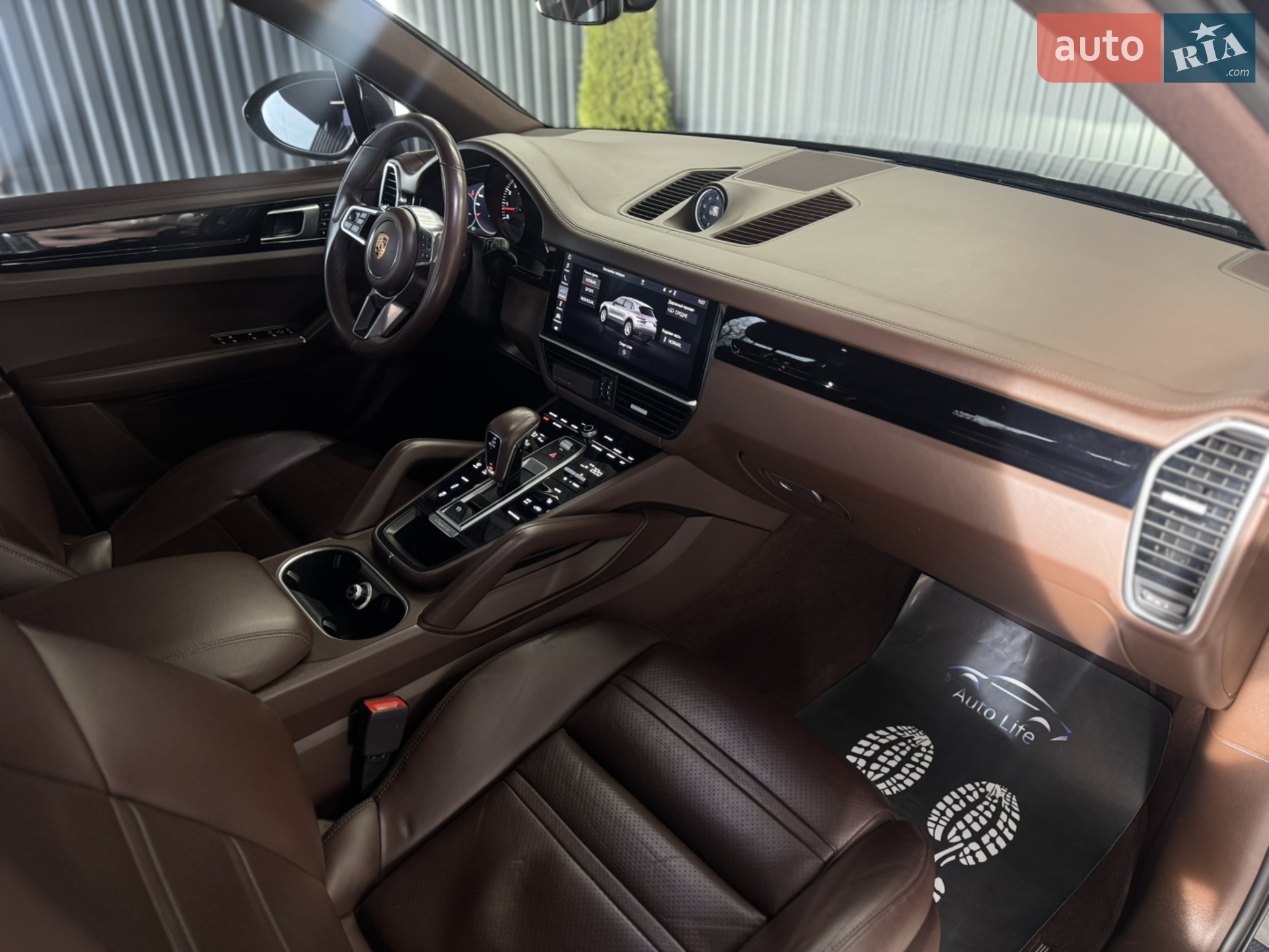 2018 Porsche Cayenne - мініатюра 29