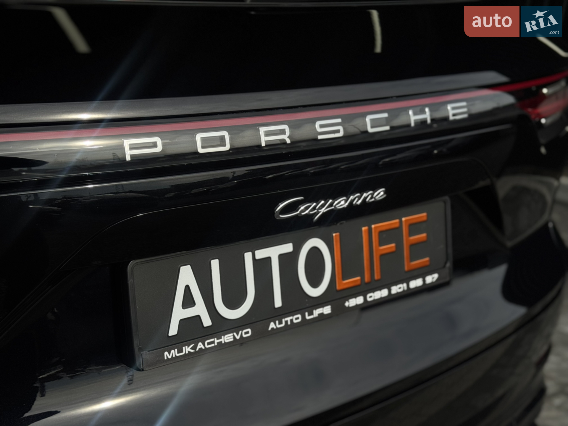 2018 Porsche Cayenne - мініатюра 46