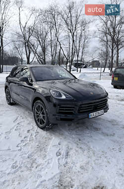 Внедорожник / Кроссовер Porsche Cayenne 2019 в Киеве