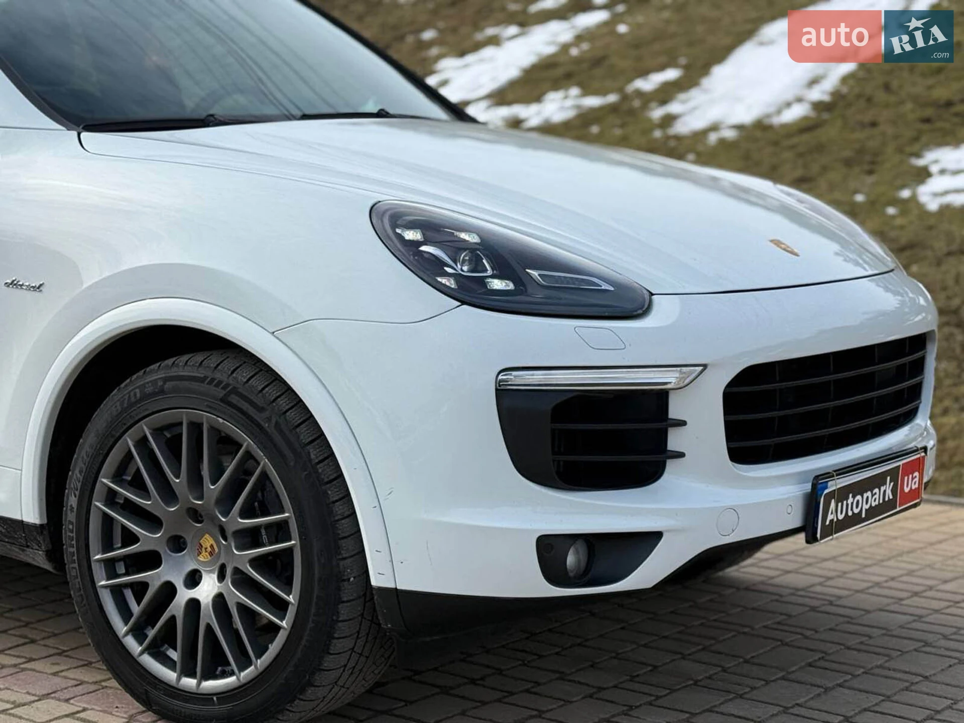 2017 Porsche Cayenne - мініатюра 4