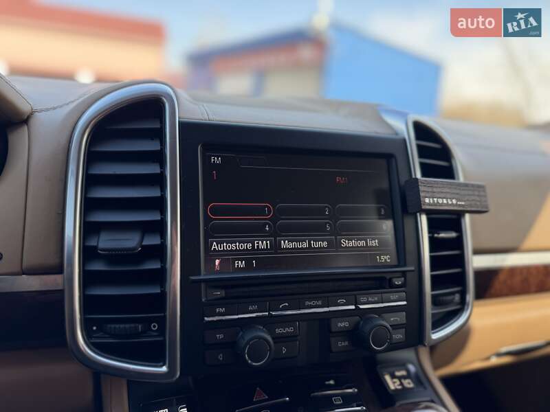 Внедорожник / Кроссовер Porsche Cayenne 2011 в Киеве фото 36 Внедорожник / Кроссовер Porsche Cayenne 2011 в Киеве