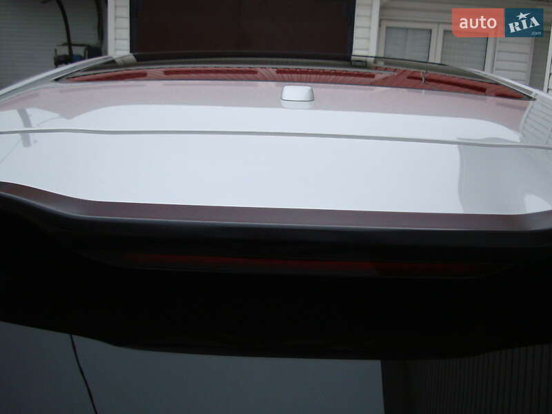 Внедорожник / Кроссовер Porsche Cayenne 2014 в Ровно