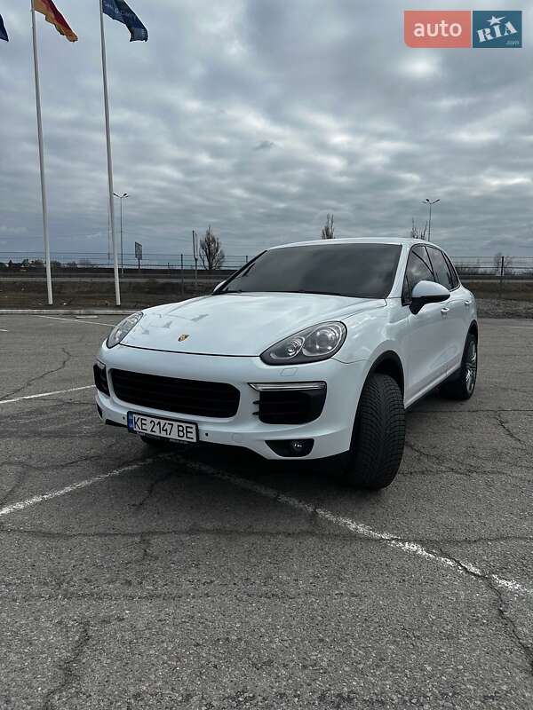 Внедорожник / Кроссовер Porsche Cayenne 2017 в Днепре