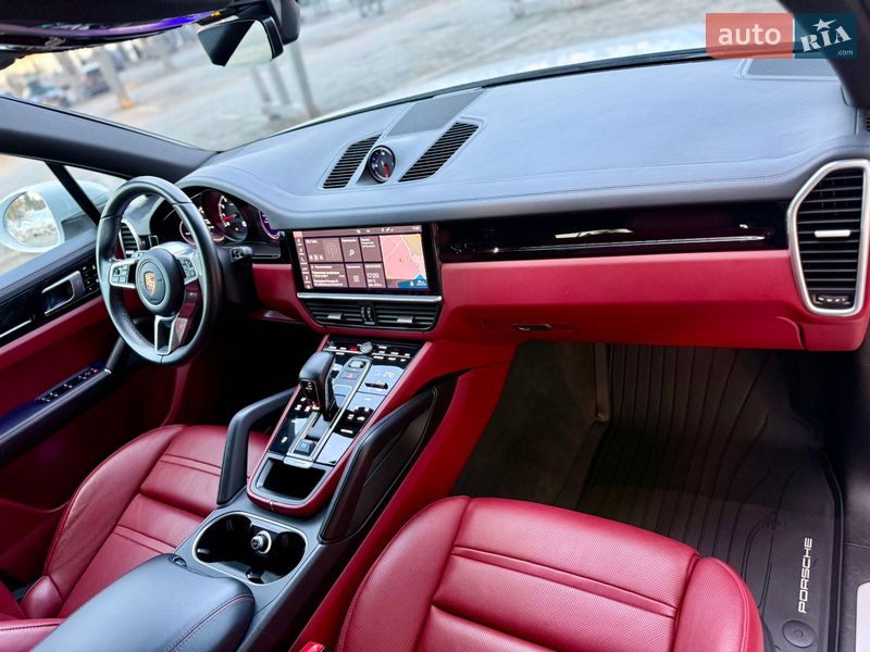 Внедорожник / Кроссовер Porsche Cayenne 2021 в Львове