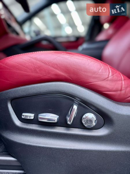 Внедорожник / Кроссовер Porsche Cayenne 2021 в Львове