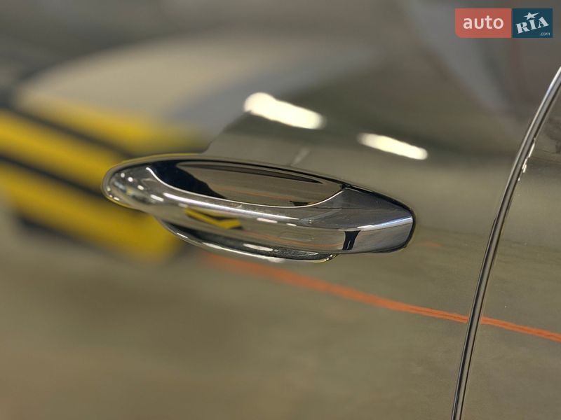 Внедорожник / Кроссовер Porsche Cayenne 2023 в Киеве