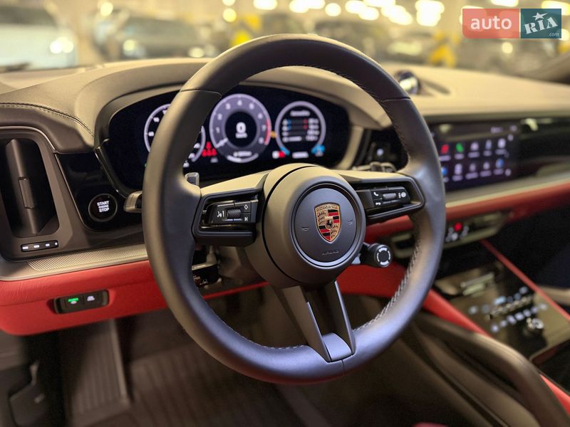Внедорожник / Кроссовер Porsche Cayenne 2023 в Киеве