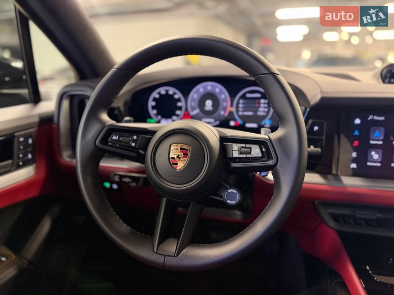 Внедорожник / Кроссовер Porsche Cayenne 2023 в Киеве