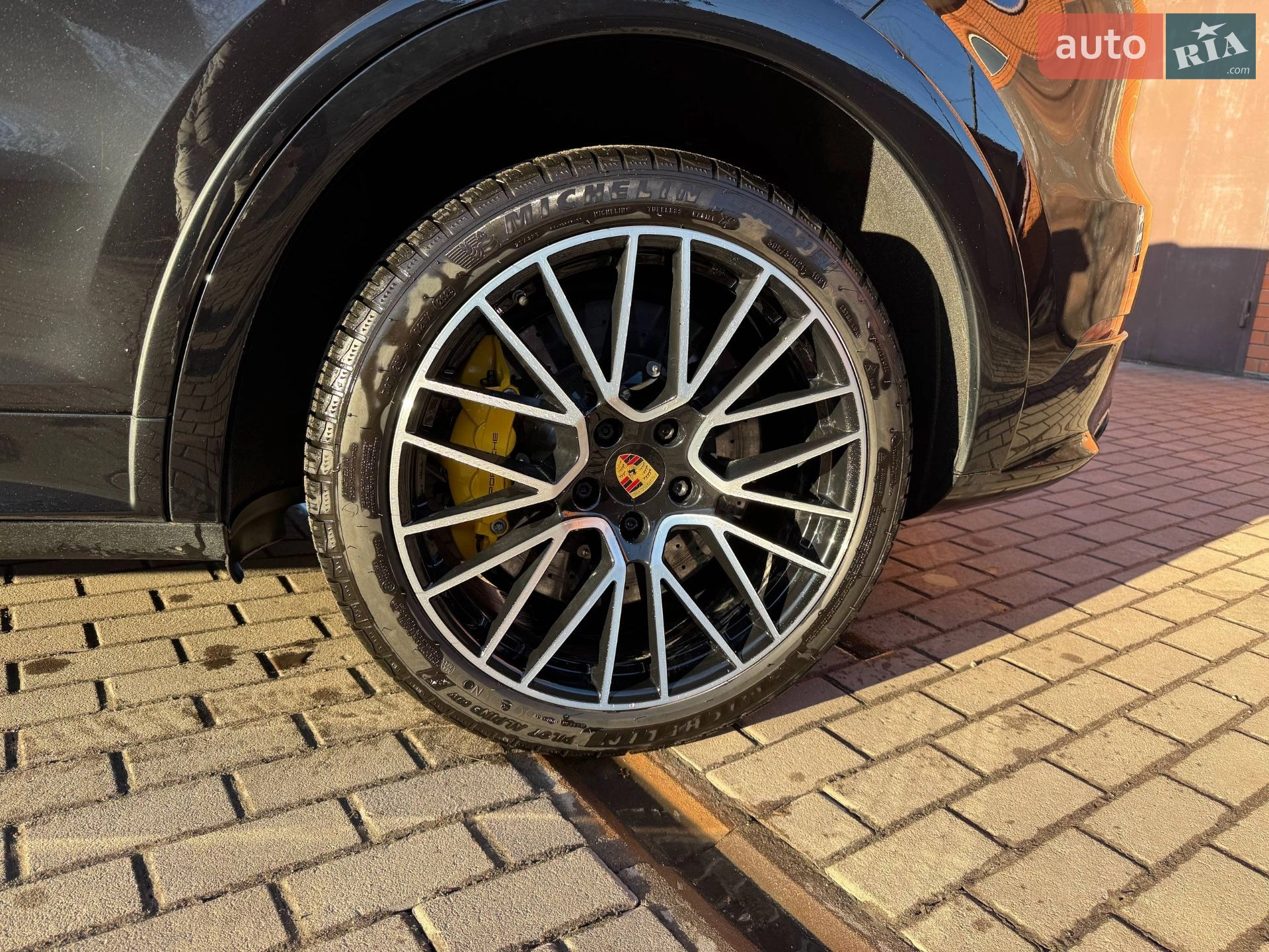 2019 Porsche Cayenne - мініатюра 7