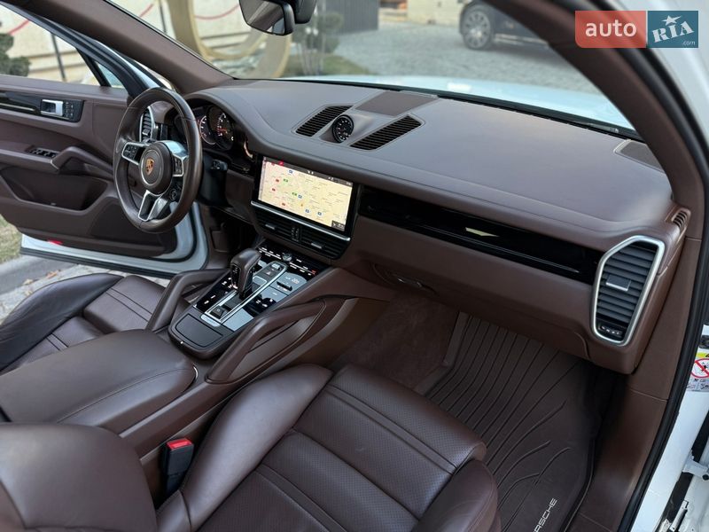 Внедорожник / Кроссовер Porsche Cayenne 2018 в Львове