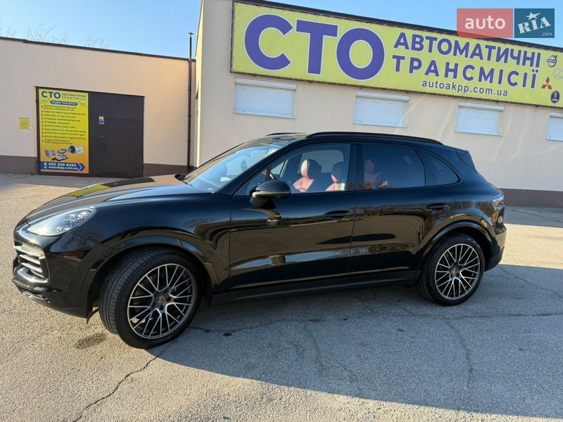 Внедорожник / Кроссовер Porsche Cayenne 2019 в Запорожье
