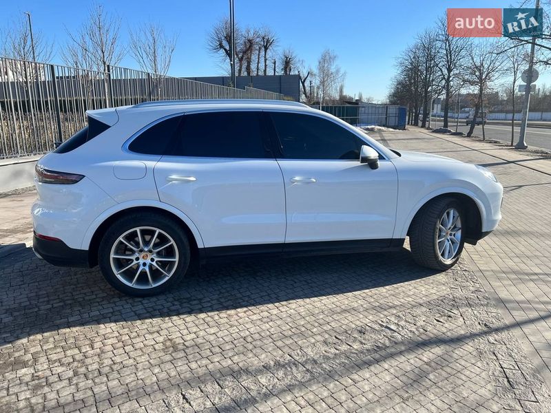 Позашляховик / Кросовер Porsche Cayenne 2019 в Києві