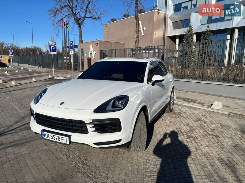 Позашляховик / Кросовер Porsche Cayenne 2019 в Києві