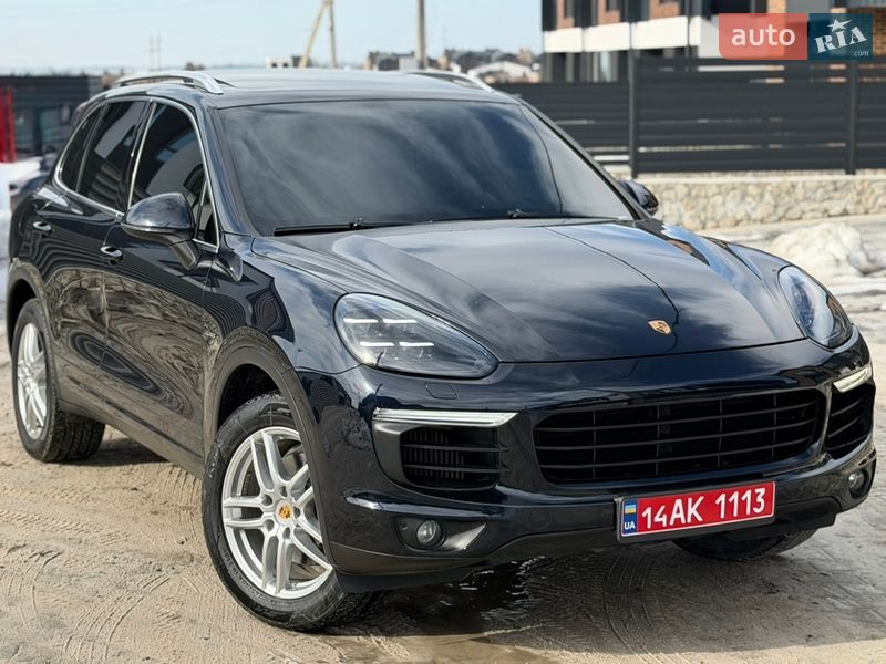 Внедорожник / Кроссовер Porsche Cayenne 2016 в Тернополе